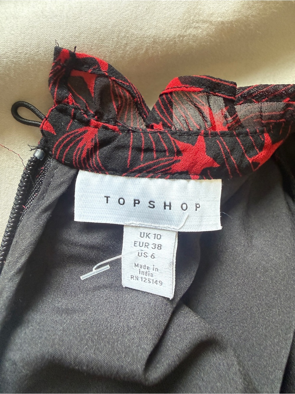 Topshop Black Dress with Red Star Print and Long Sleeves - Picture 3 of 4